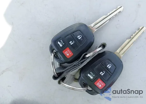 2016 Toyota Corolla Le from USA, damaged, VIN 5YFBURHE2GP404595